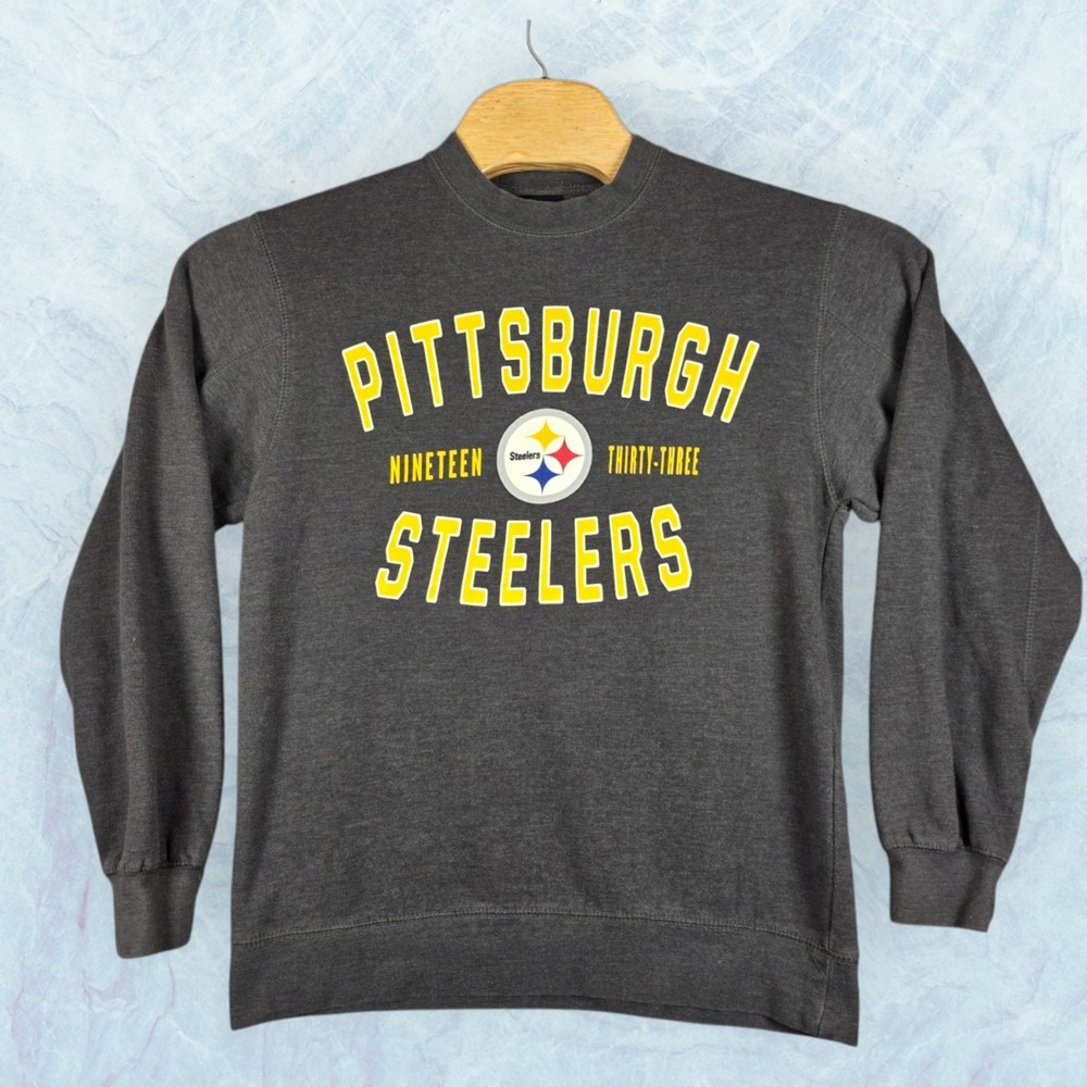 NFL Sweatshirt Size Medium Pittsburgh Steelers Gray Crewneck AFC Football Season